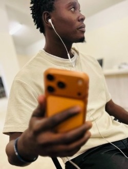 profile picture 0