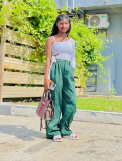 Profil de Rachelle, une femme célibataire de 19 ans à Pointe-Noire