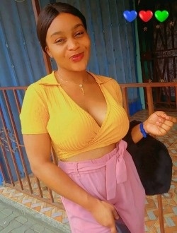 Profil de Sandy, une femme célibataire de 24 ans à Douala