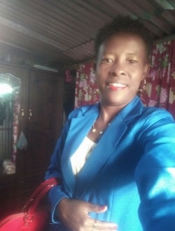 Profil de Lorinah, une femme célibataire de 47 ans à Toamasina