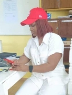 Profil de Roseline, une femme célibataire de 31 ans à Douala