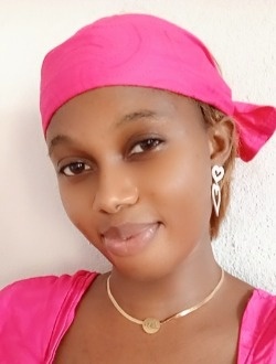 Profil de Tania, une femme célibataire de 28 ans à Douala