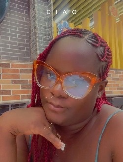 Profil de Manuella, une femme célibataire de 29 ans à Yaoundé