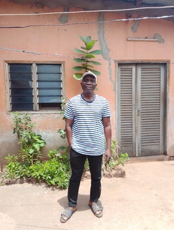 Profil de Romain, un homme célibataire de 68 ans à Abomey