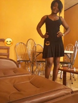 Profil de Estelle, une femme célibataire de 32 ans à Yaoundé
