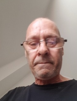 Profil de André, un homme célibataire de 59 ans à Saguenay
