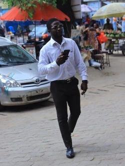 Profil de Yann, un homme célibataire de 28 ans à Douala