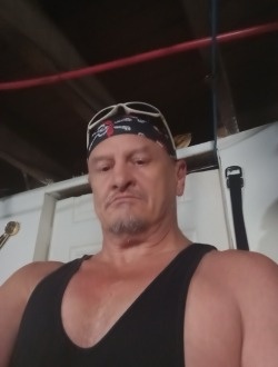 Profil de Stanley, un homme célibataire de 58 ans à New Albany