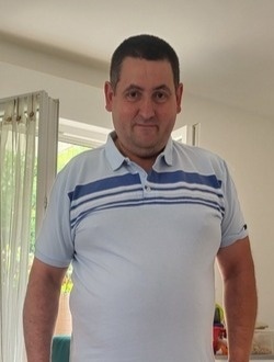 Profil de Mickael, un homme célibataire de 45 ans à Saint-Ouen-l'Aumône