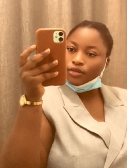 Profil de Marie, une femme célibataire de 28 ans à 1200 Logements