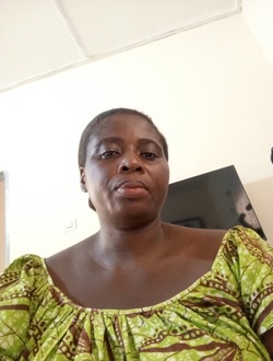 Profil de Rosalie, une femme célibataire de 43 ans à Lomé