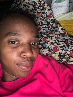 Profil de Milane, une femme célibataire de 22 ans à 1ER Arrondissement