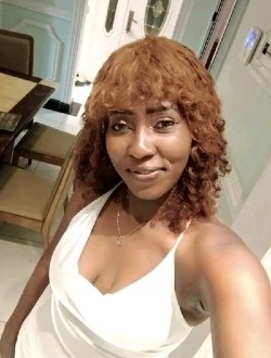 Profil de Daniella, une femme célibataire de 27 ans à Douala