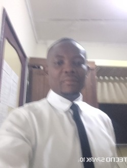 Profil de Thierry, un homme célibataire de 43 ans à Yaoundé