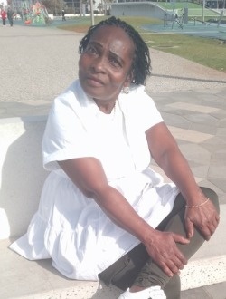 Profil de Ange, une femme célibataire de 59 ans à 'Amara