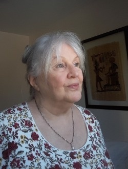 Profil de Sofia, une femme célibataire de 72 ans à Saint-Jérôme