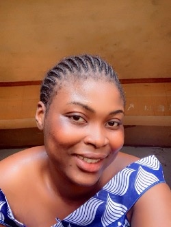 Profil de Ange, une femme célibataire de 23 ans à Douala