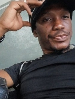 Profil de Aldo, un homme célibataire de 40 ans à Cotonou