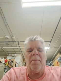Profil de Donnie, un homme célibataire de 63 ans à Worcester