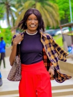 Profil de Sylvanie, une femme célibataire de 23 ans à Kinshasa