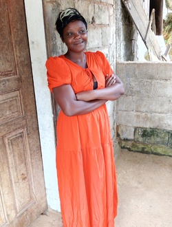 Profil de Prisca, une femme célibataire de 36 ans à Libreville