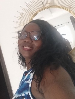 Profil de Douce, une femme célibataire de 53 ans à Abadjin-Doumé
