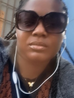 Profil de Claudette, une femme célibataire de 38 ans à Yaoundé