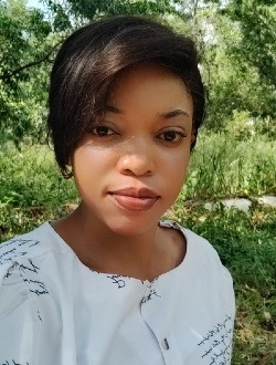 Profil de Grâce, une femme célibataire de 29 ans à Kinshasa
