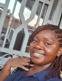 Profil de Bada Rachel Kossiwa, une femme célibataire de 37 ans à 1200 Logements
