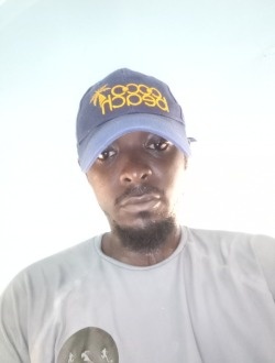 Profil de Dimitri, un homme célibataire de 28 ans à Douala