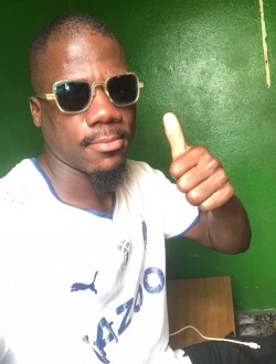 Profil de Eric, un homme célibataire de 29 ans à Yaoundé