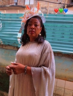 Profil de Dave, une femme célibataire de 45 ans à Yaoundé