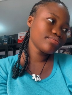Profil de Maria, une femme célibataire de 24 ans à Cotonou