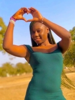 Profil de Mariam, une femme célibataire de 34 ans à Bamako