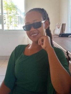 Profil de Noëline Claudia, une femme célibataire de 37 ans à Toamasina