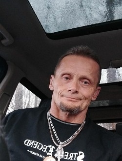 Profil de Kenny, un homme célibataire de 58 ans à Albemarle
