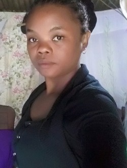 Profil de Cynthia, une femme célibataire de 39 ans à Toamasina
