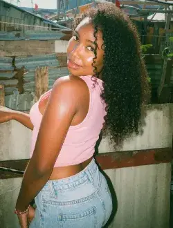 Profil de Rycia, une femme célibataire de 24 ans à Toamasina