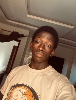 Profil de Rassoul, un homme célibataire de 21 ans à Dakar