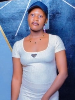 Profil de Nade, une femme célibataire de 24 ans à Brazzaville