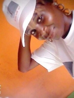 Profil de Djina, une femme célibataire de 48 ans à Libreville