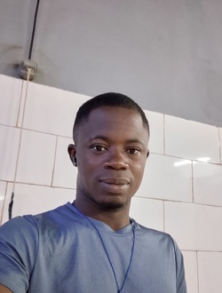 Profil de Kouakou Eric, un homme célibataire de 28 ans à Bouaké