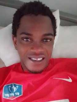 Profil de Lamine, un homme célibataire de 34 ans à Logroño