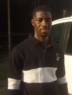 Profil de Franck, un homme célibataire de 28 ans à Douala