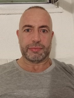 Profil de Meziane, un homme célibataire de 48 ans à Le Perreux-sur-Marne