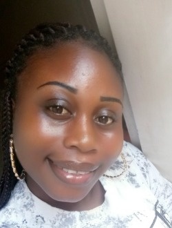 Profil de Carène, une femme célibataire de 27 ans à Abidjan