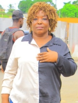 Profil de Angele, une femme célibataire de 56 ans à Abaga
