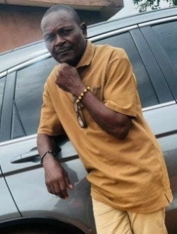Profil de Ange, un homme célibataire de 41 ans à Abadjin-Doumé