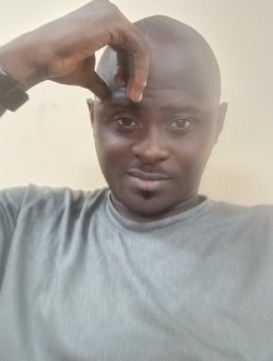 Profil de Ulrich, un homme célibataire de 31 ans à Libreville