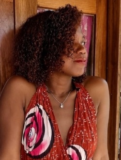 Profil de Jeannine, une femme célibataire de 32 ans à Toamasina